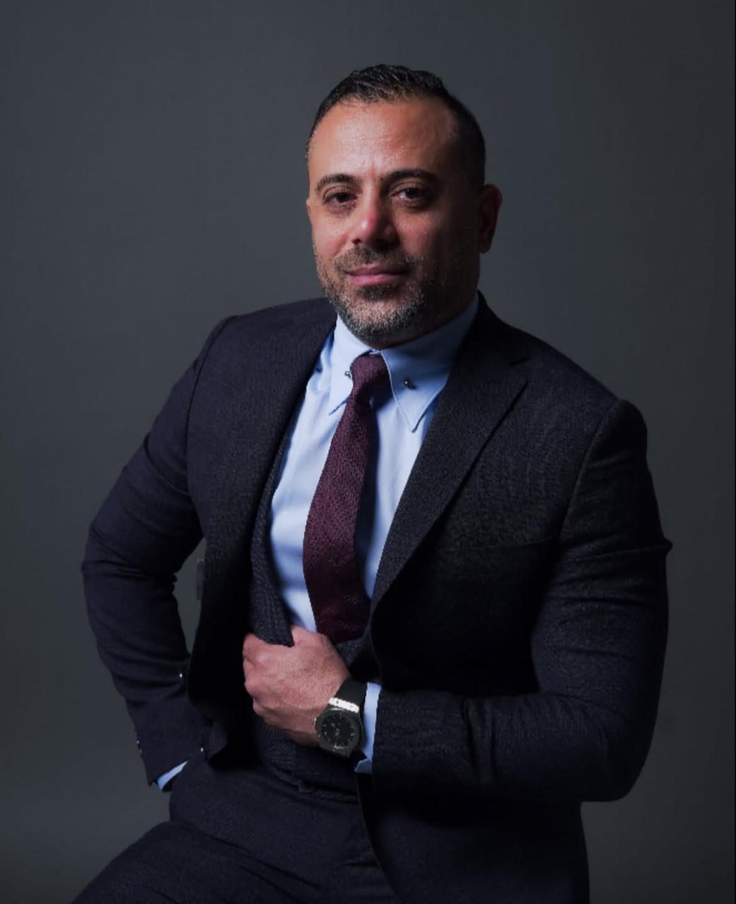 عبقرية التخطيط وفن الاستثمار العقاري كيف صعد طارق مهدي لقمة الهرم المهني برؤية هندسية تتجاوز لغة الأرقام